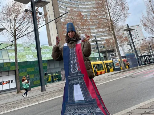 Estelle Challenge : une tour Eiffel à Mulhouse ! 